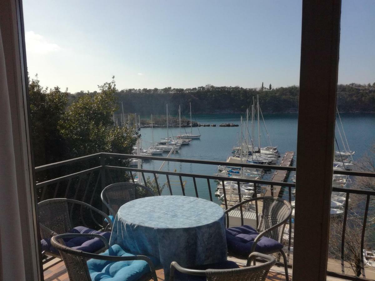 Apartman Marija II Omišalj Buitenkant foto